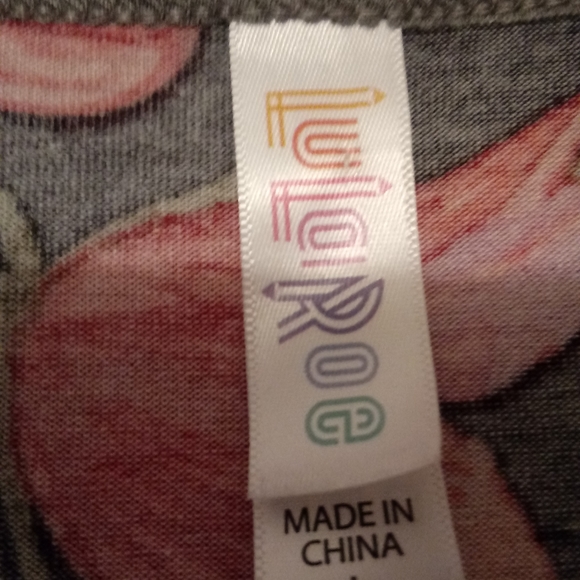 LuLo Roe Top - Picture 3 of 6